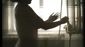 Il ragazzo ha chiuso ...