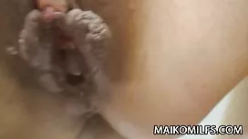 In video mogli troie ...