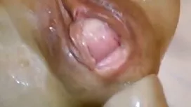 Nella vagina di una  ...